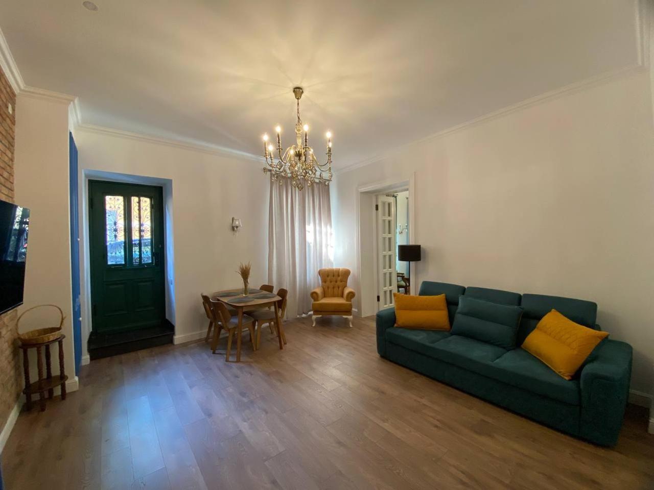 Apartments Margarita Tbilisi Buitenkant foto