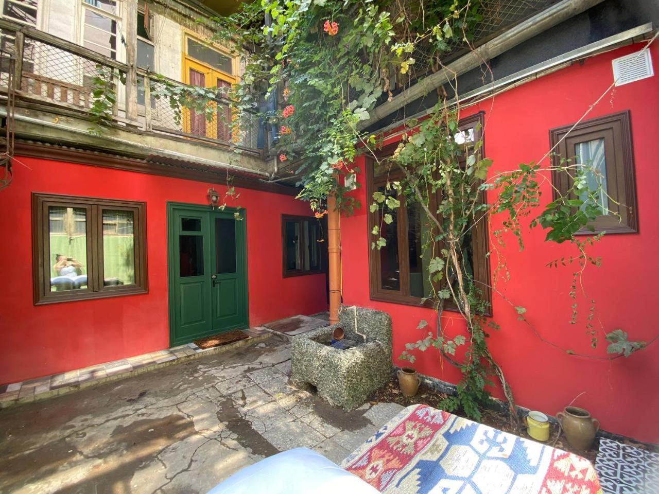 Apartments Margarita Tbilisi Buitenkant foto
