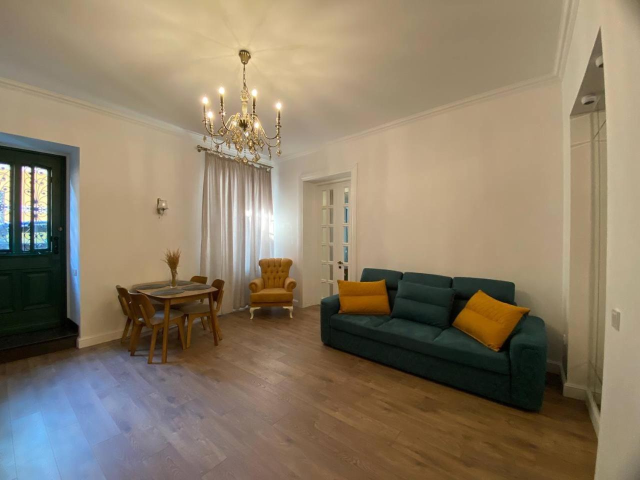 Apartments Margarita Tbilisi Buitenkant foto